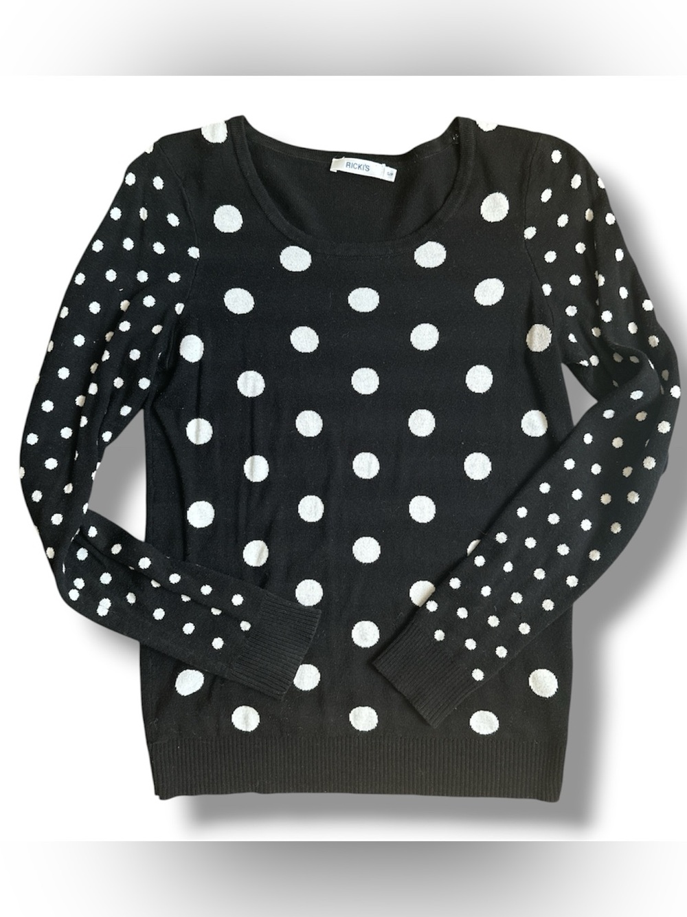 Ricki’s dotted black and white sweater S